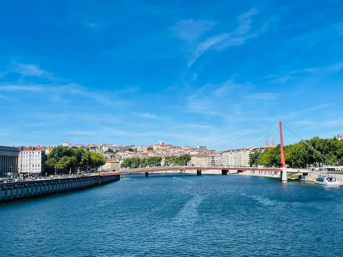 La Petite Maison Dans La Croix Rousse Lyon 0*,