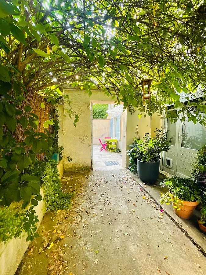 Holiday home La Petite Maison Dans La Croix Rousse Lyon